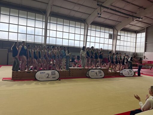 PODIUM ETABLISSEMENT ACAD 2026.jpeg